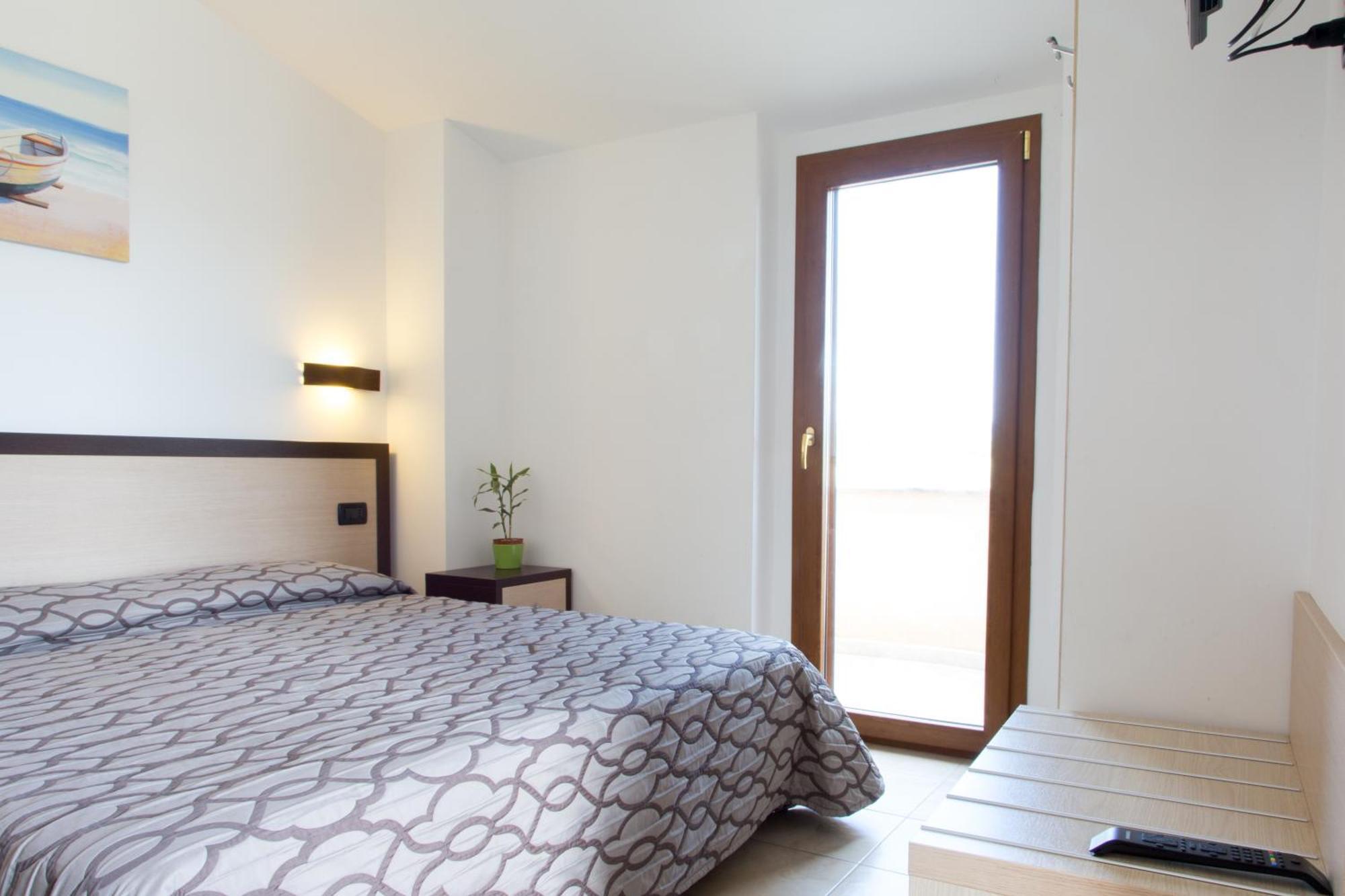 Albergo Il Giardino Foce Varano Kültér fotó