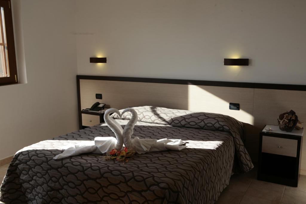 Albergo Il Giardino Foce Varano Szoba fotó