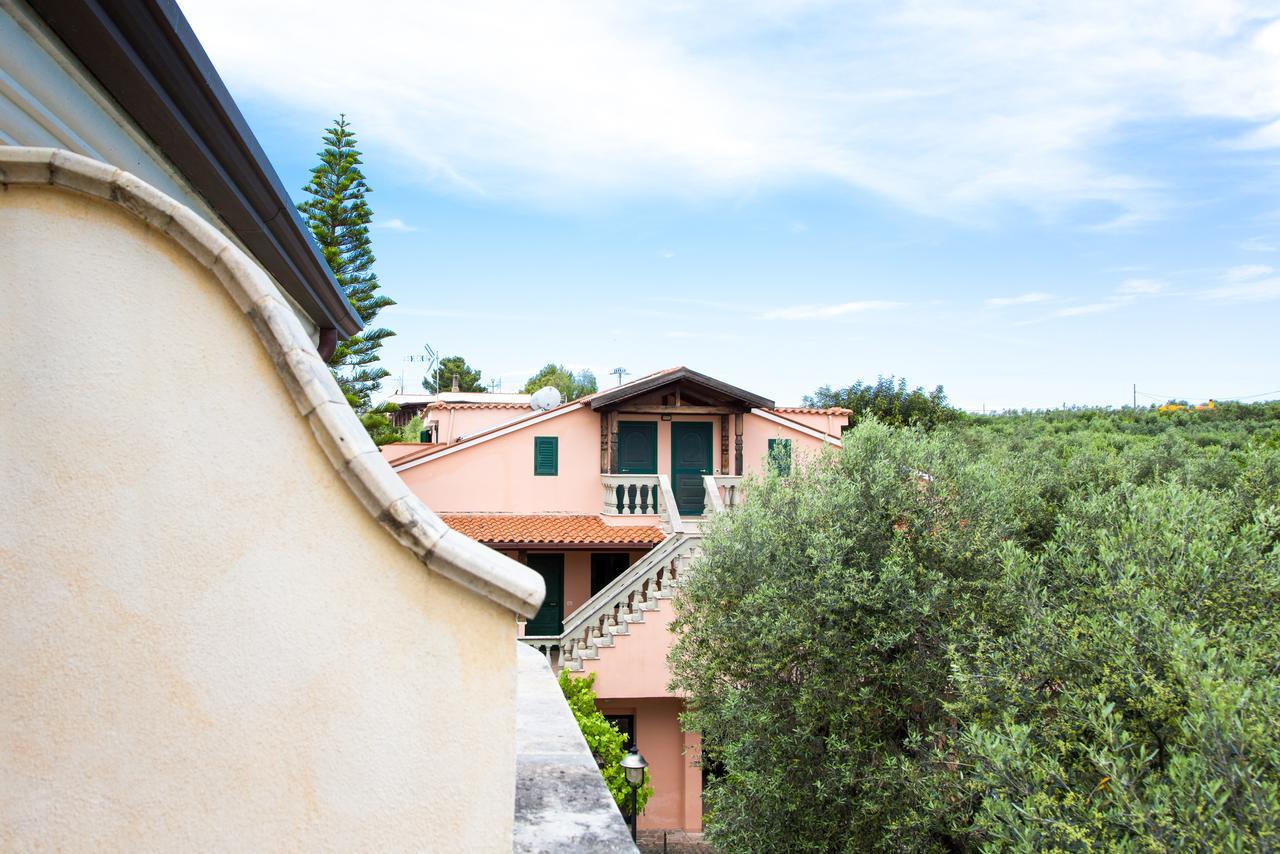 Albergo Il Giardino Foce Varano Kültér fotó